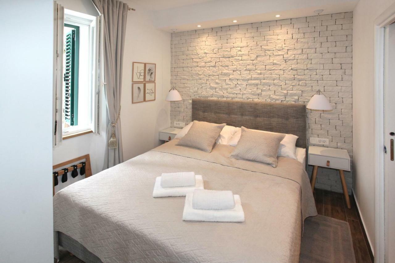Apartments Tessera Split Exterior photo