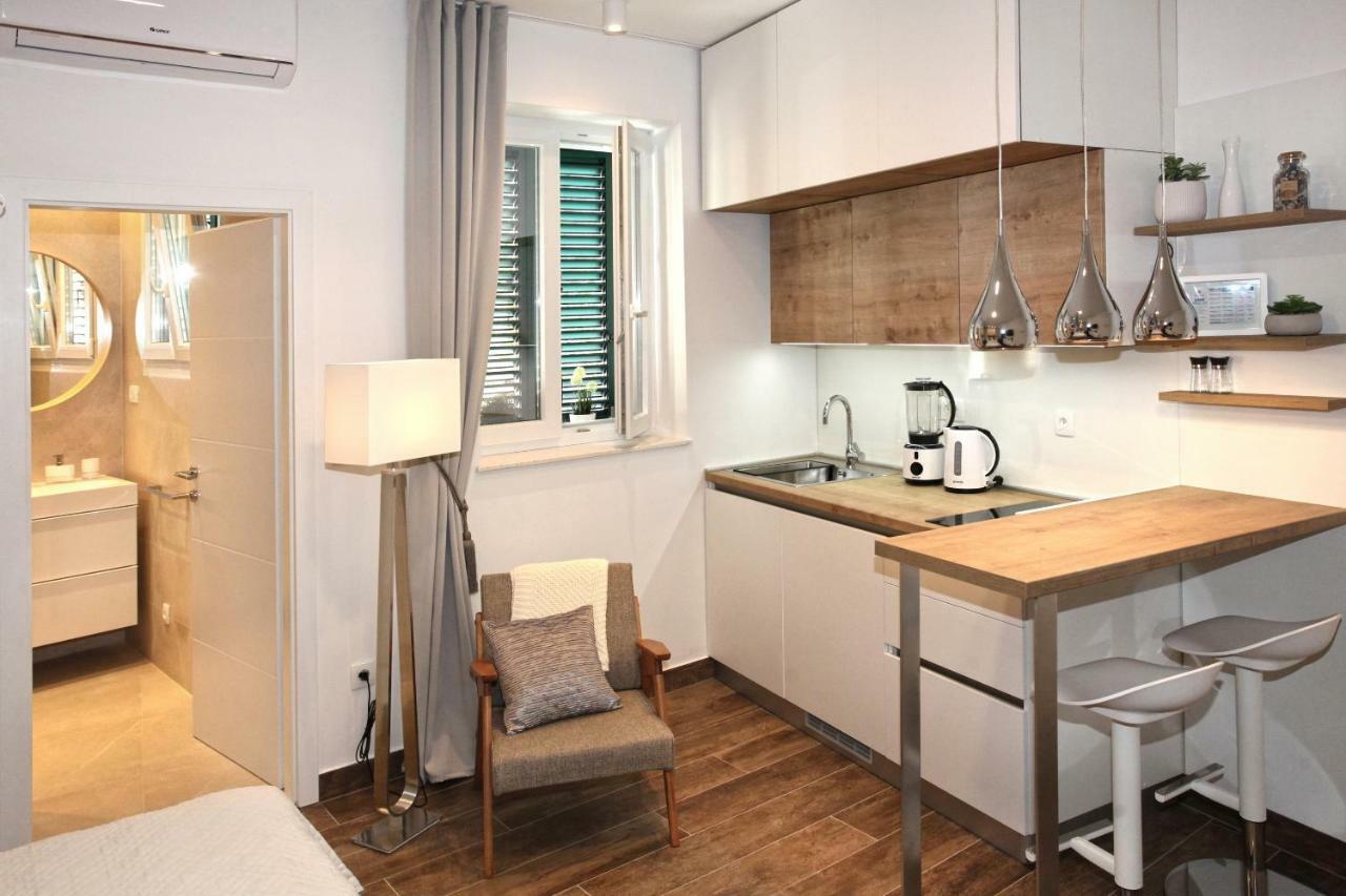 Apartments Tessera Split Exterior photo