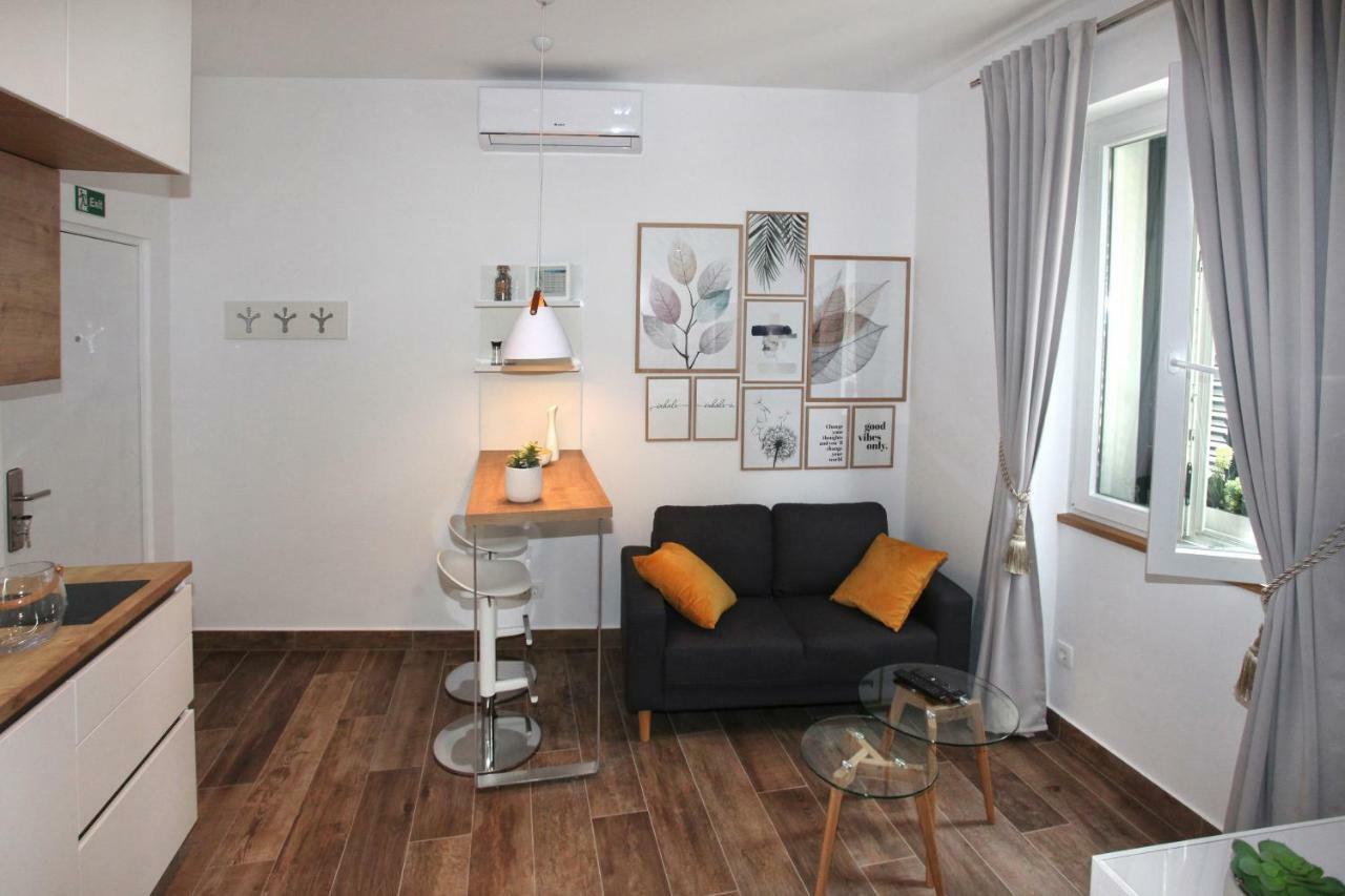 Apartments Tessera Split Exterior photo